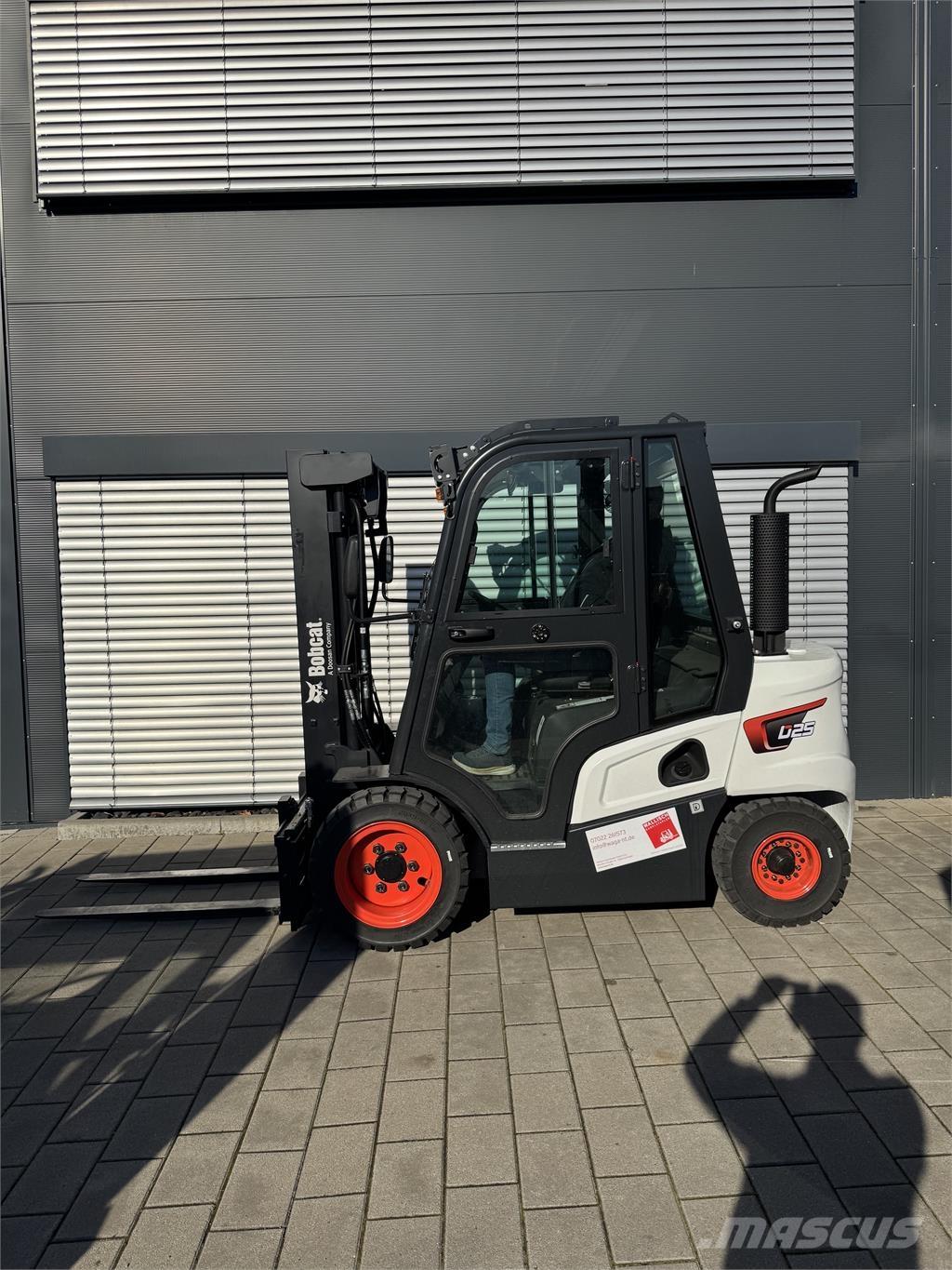 Bobcat D25NXS Dízel targoncák
