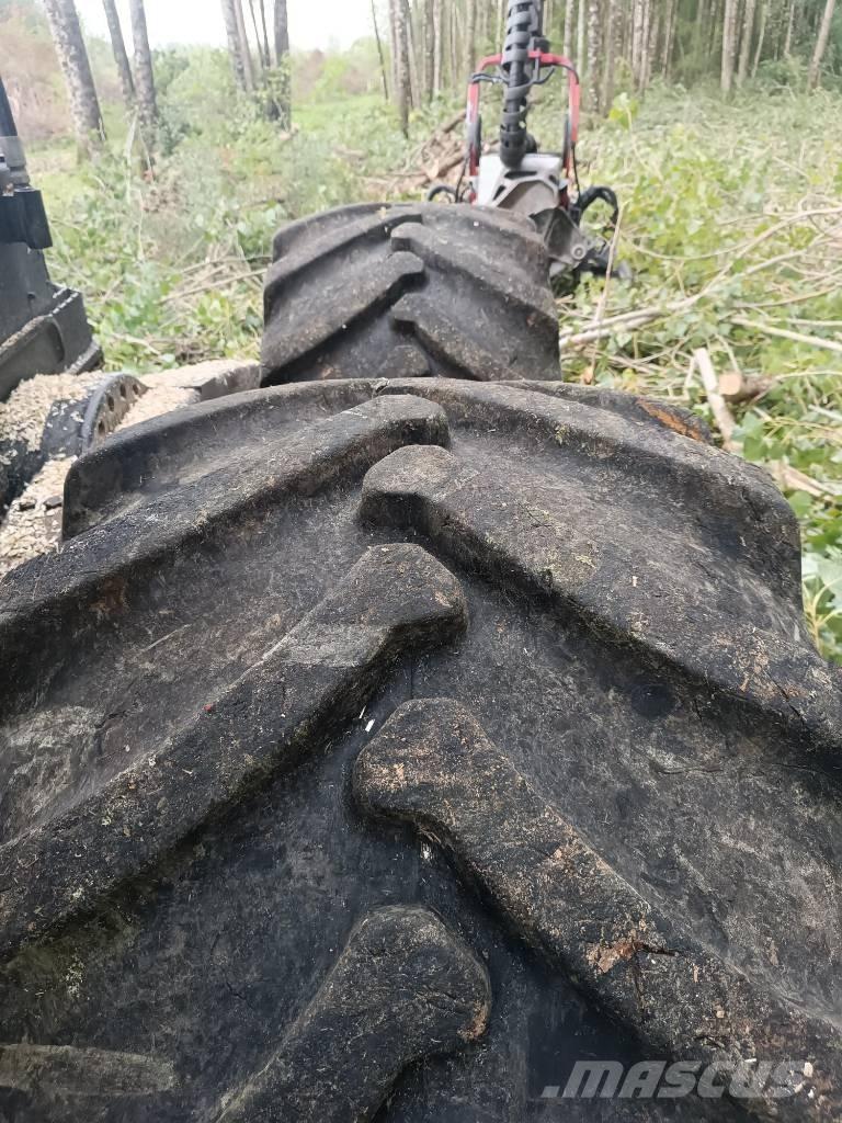 Valmet 931 Betakarítók