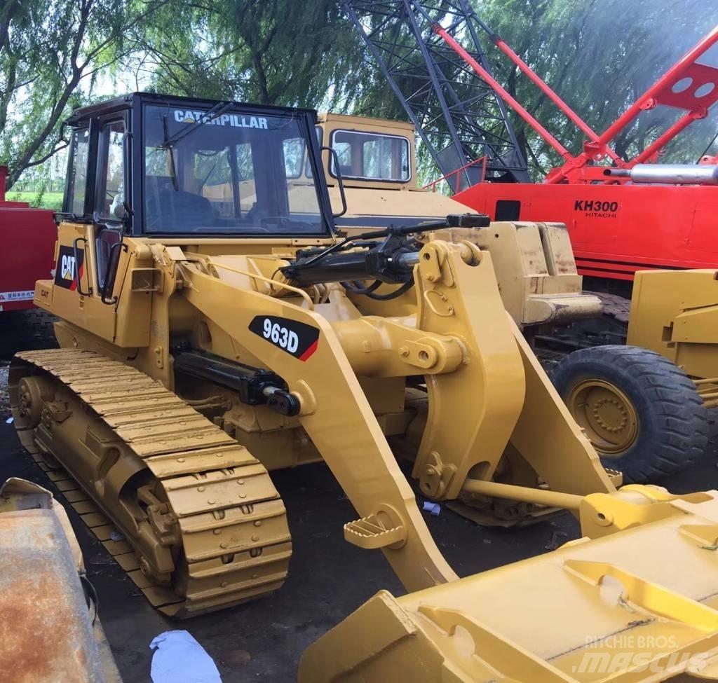 CAT 963 Lánctalpas homlokrakodók