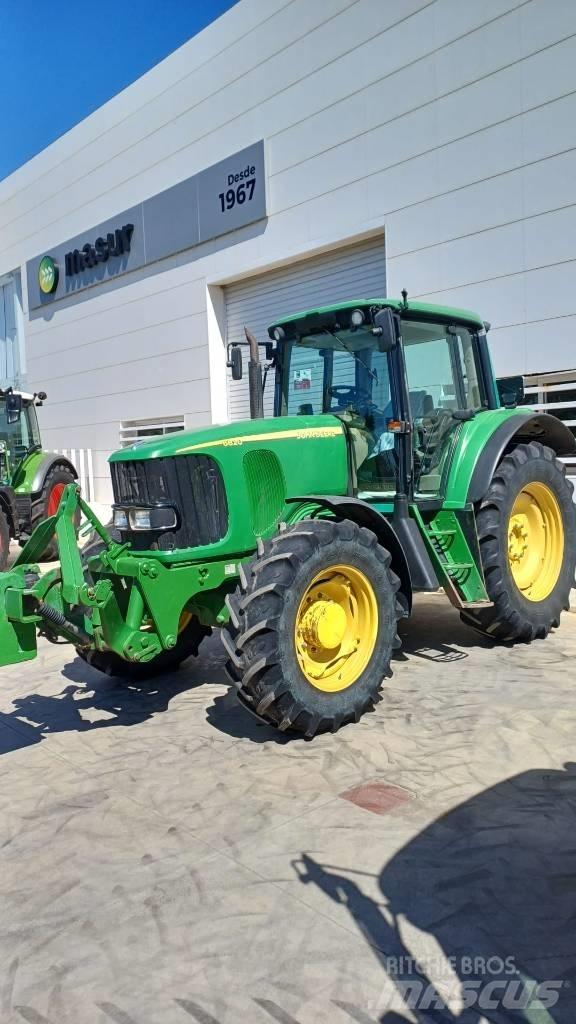 John Deere 6820 Traktorok