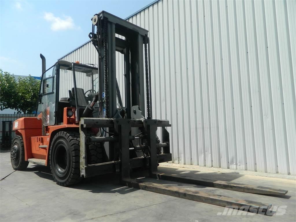 Kalmar DCE100 12 Dízel targoncák