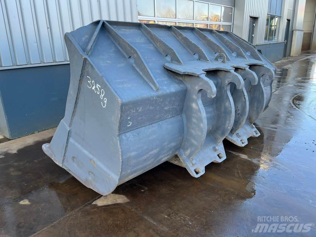 CAT 980 Bucket Kanalak
