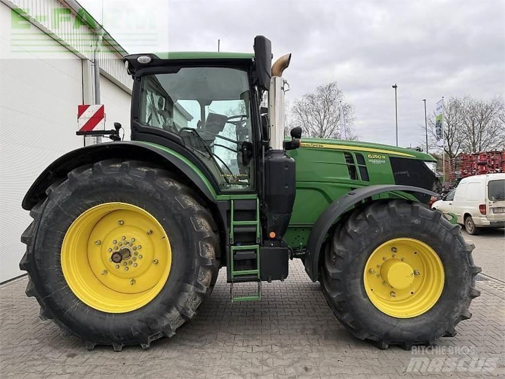John Deere 6250 r Traktorok