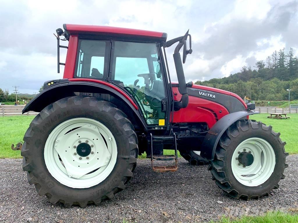 Valtra N101 Tractor Erdészeti traktorok