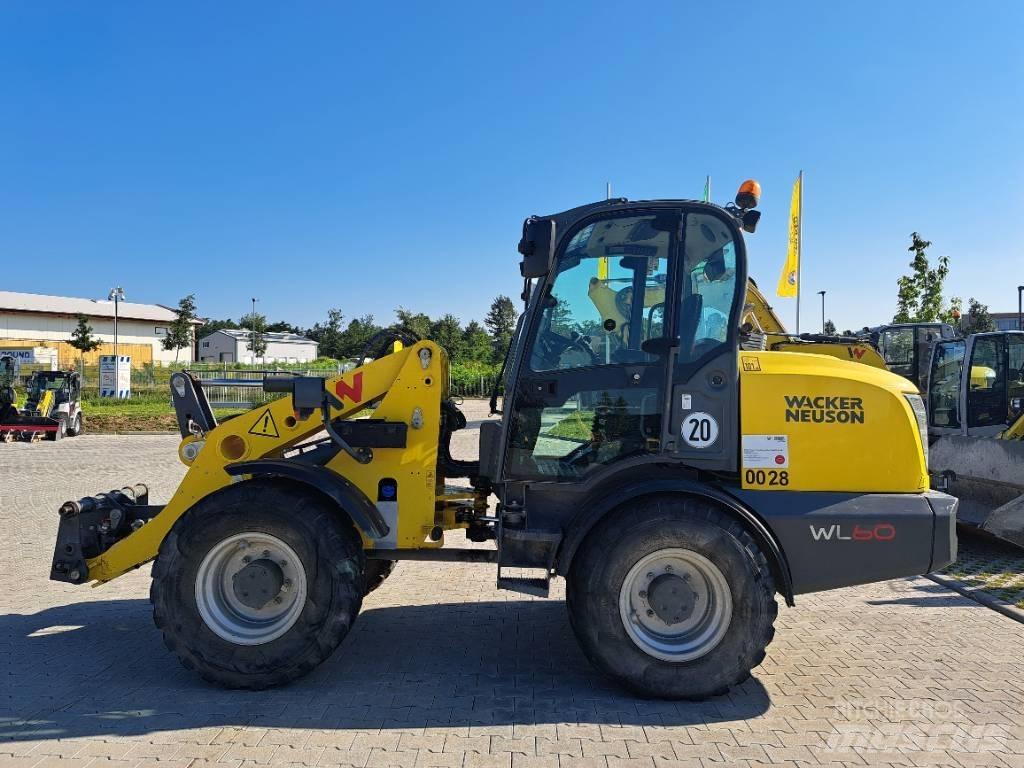 Wacker Neuson WL60 Gumikerekes homlokrakodók