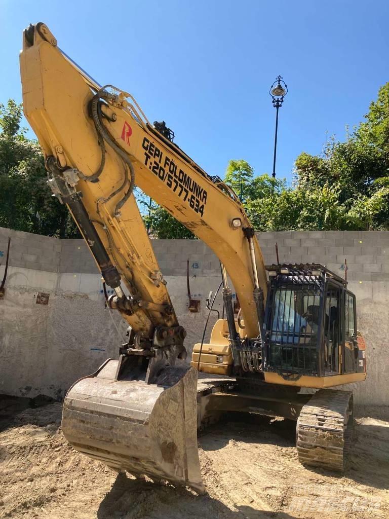 CAT 320 D L Lánctalpas kotrók