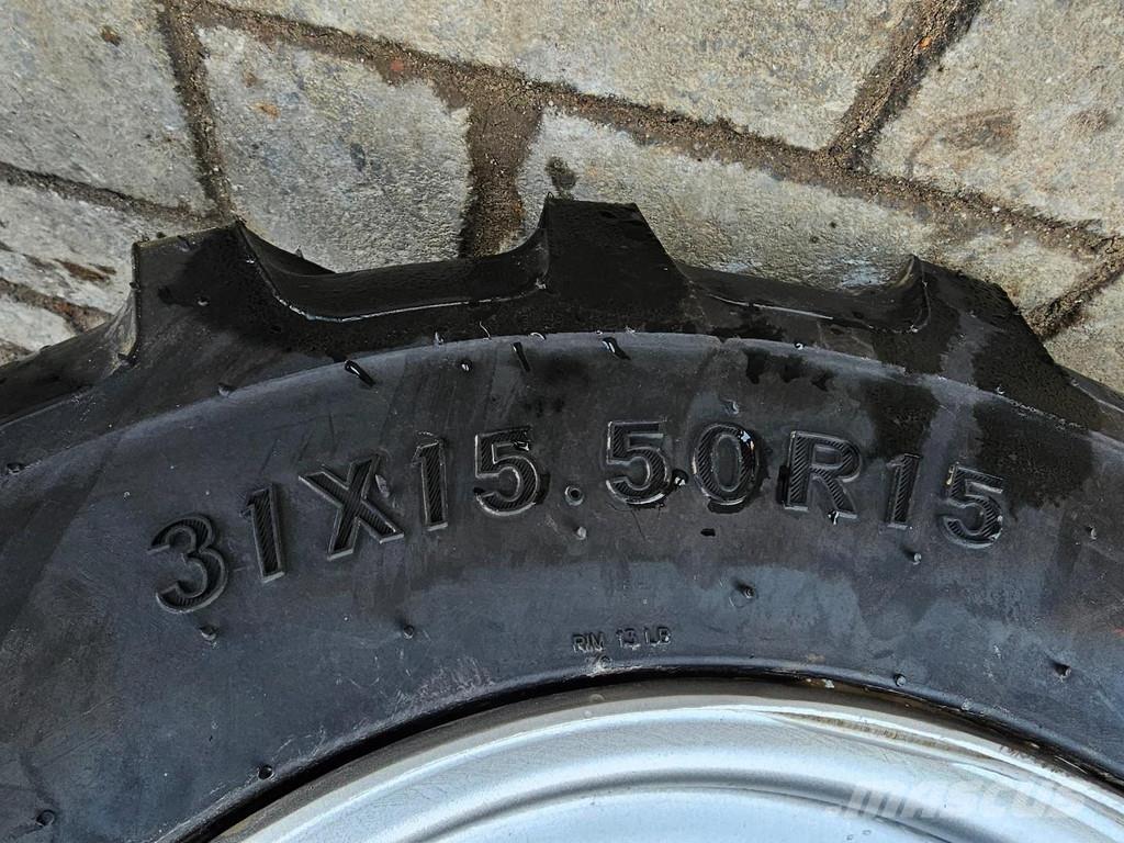 Heracles H280 Gumikerekes homlokrakodók