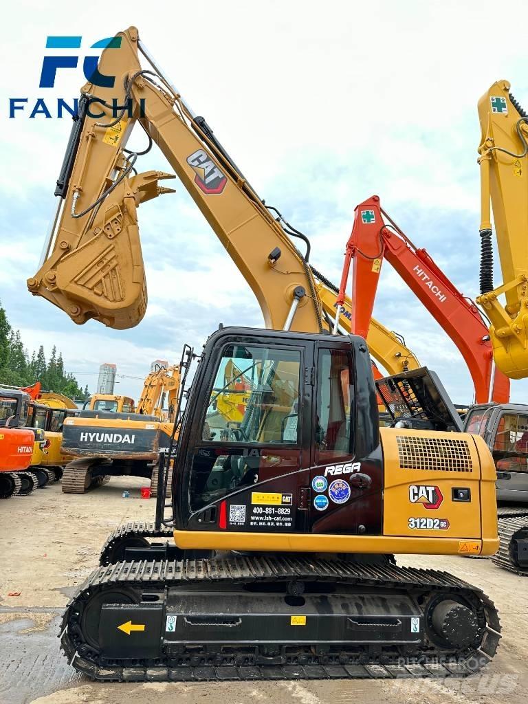CAT 313D2GC Közepes (midi) kotrók 7 t - 12 t
