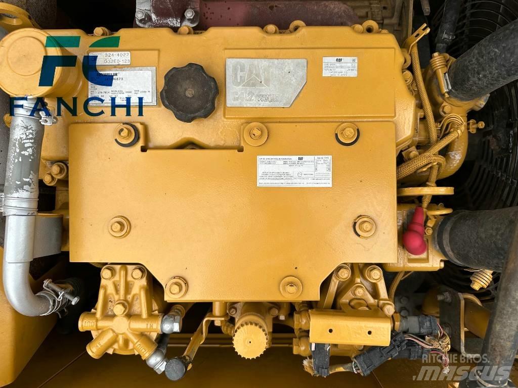 CAT 313D2GC Közepes (midi) kotrók 7 t - 12 t