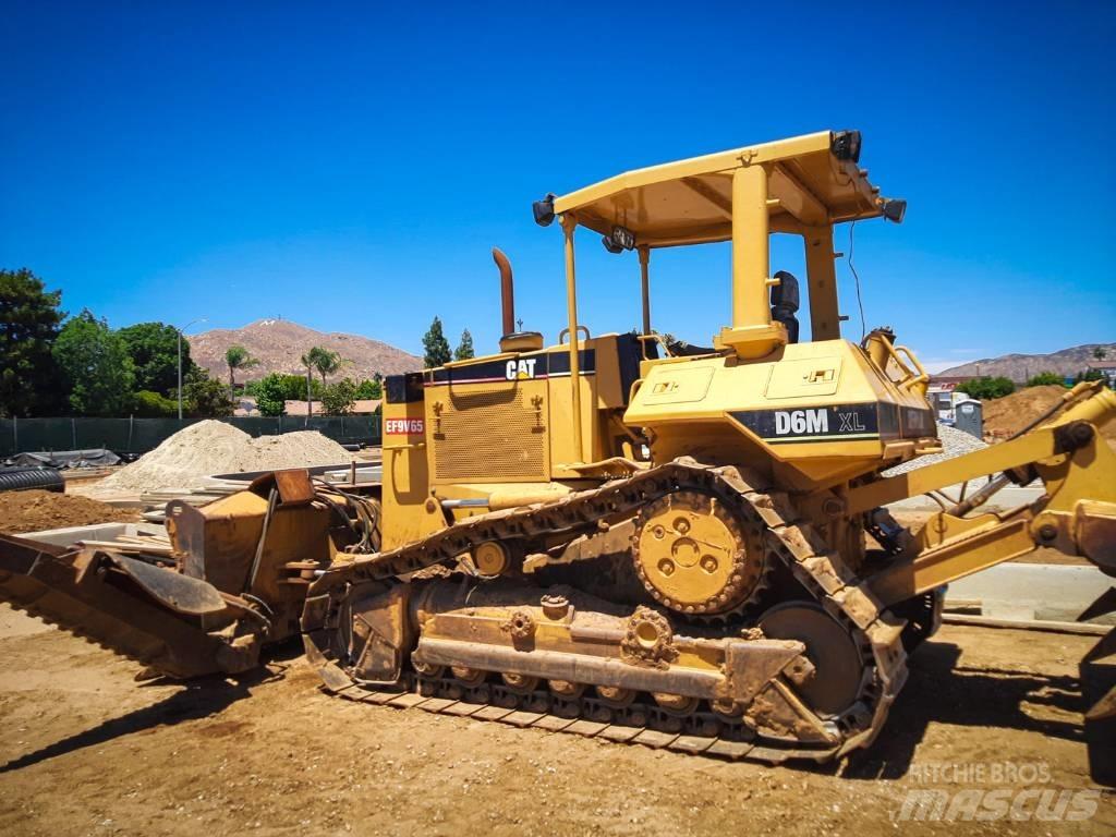 CAT D 6 M XL lánctalpas dózerek