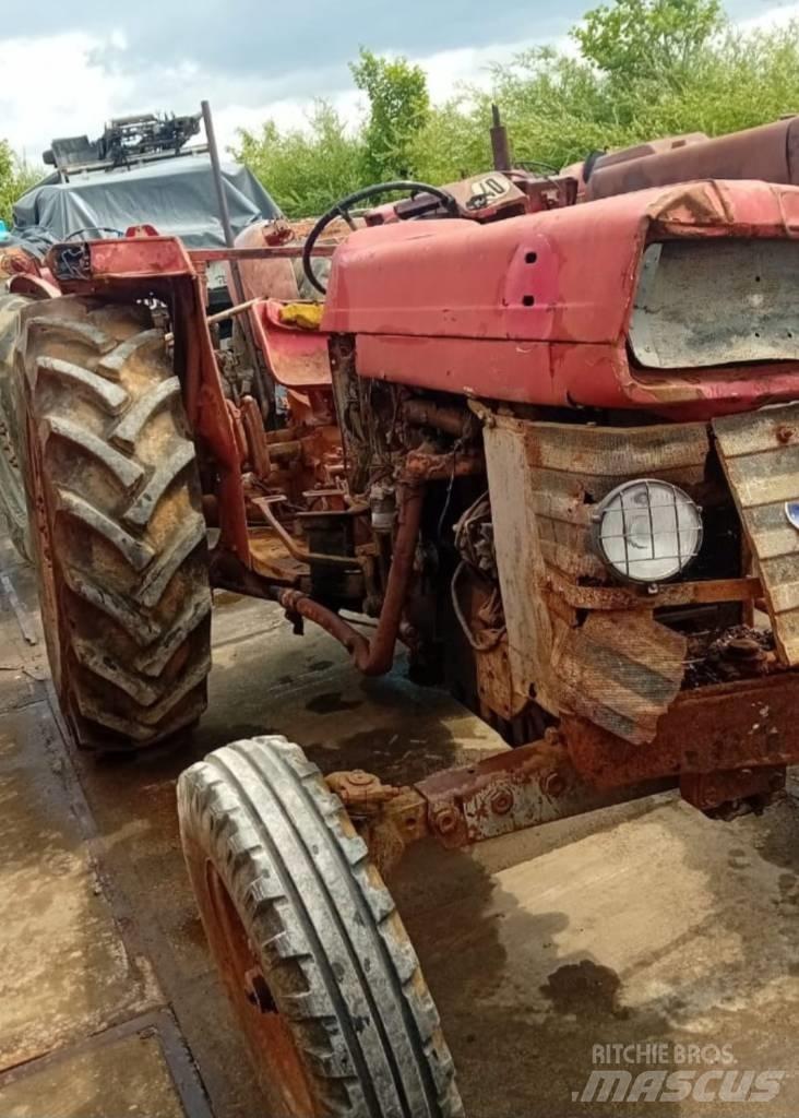 Massey Ferguson 165 Traktorok