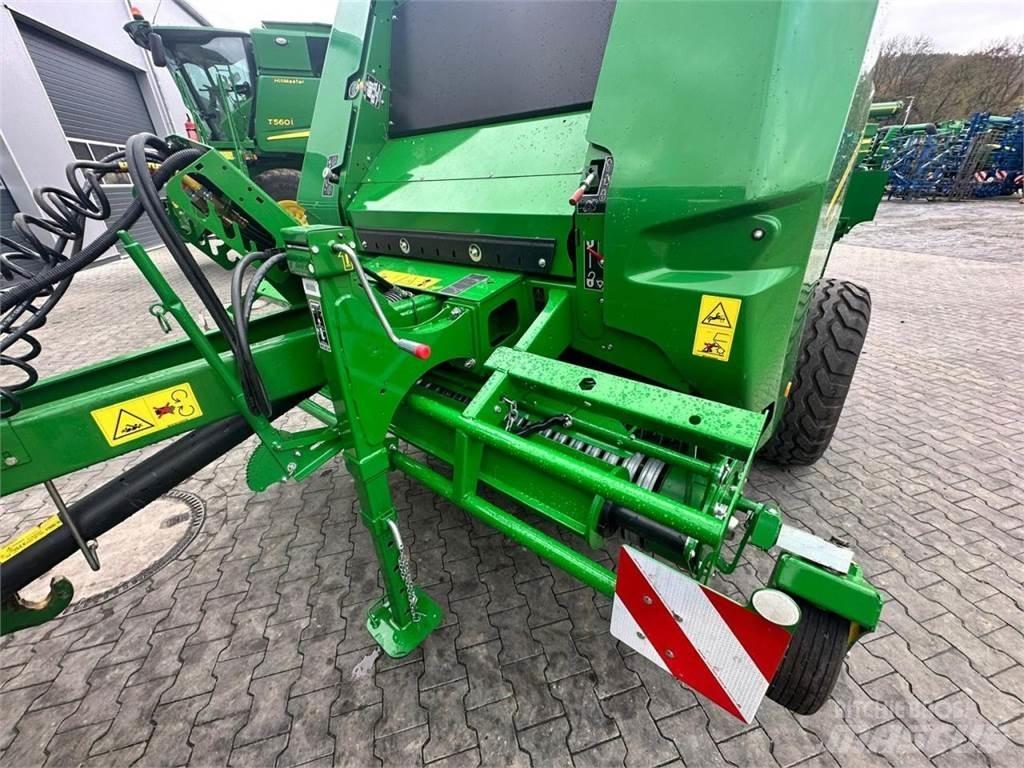 John Deere V461M Körbálázók