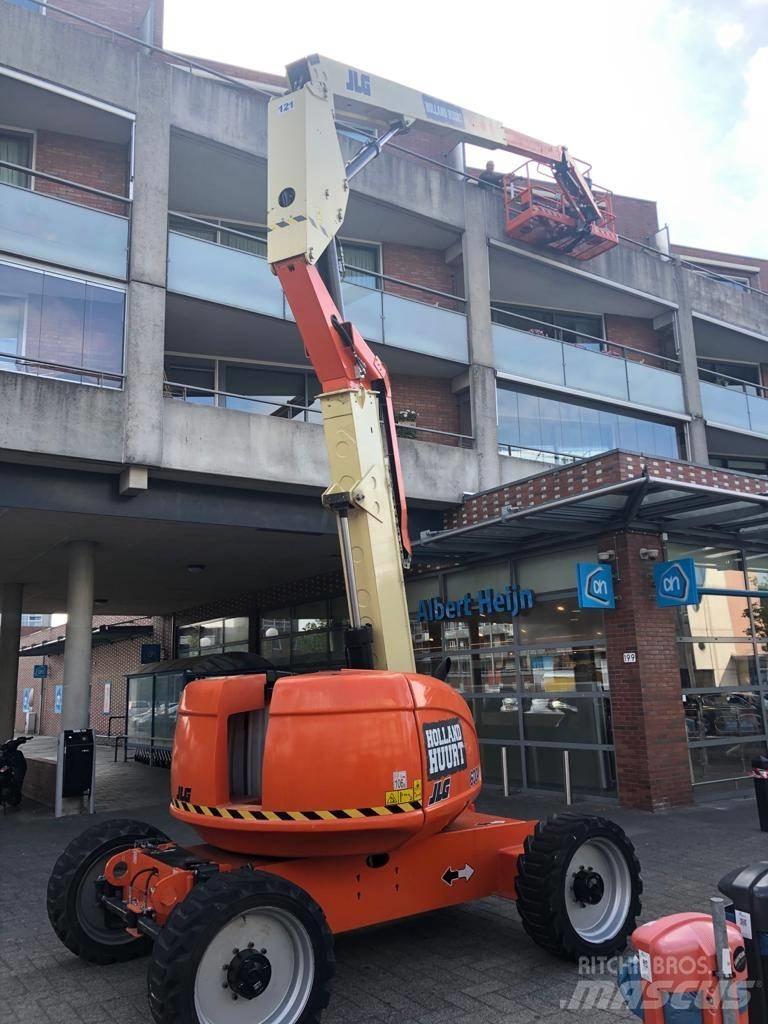 JLG 600 AJ Karos emelők