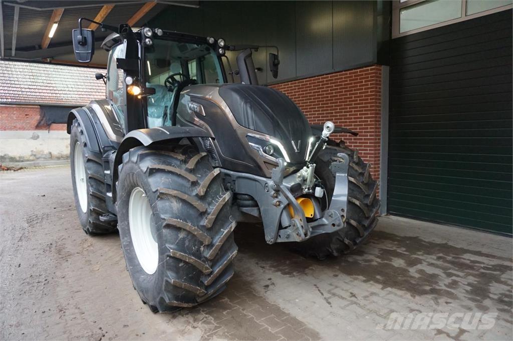 Valtra T175 Active Traktorok