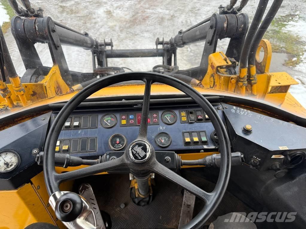 Volvo L 70 Gumikerekes homlokrakodók