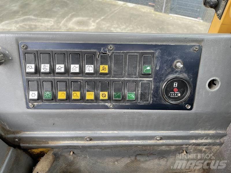 Volvo L 70 C Gumikerekes homlokrakodók