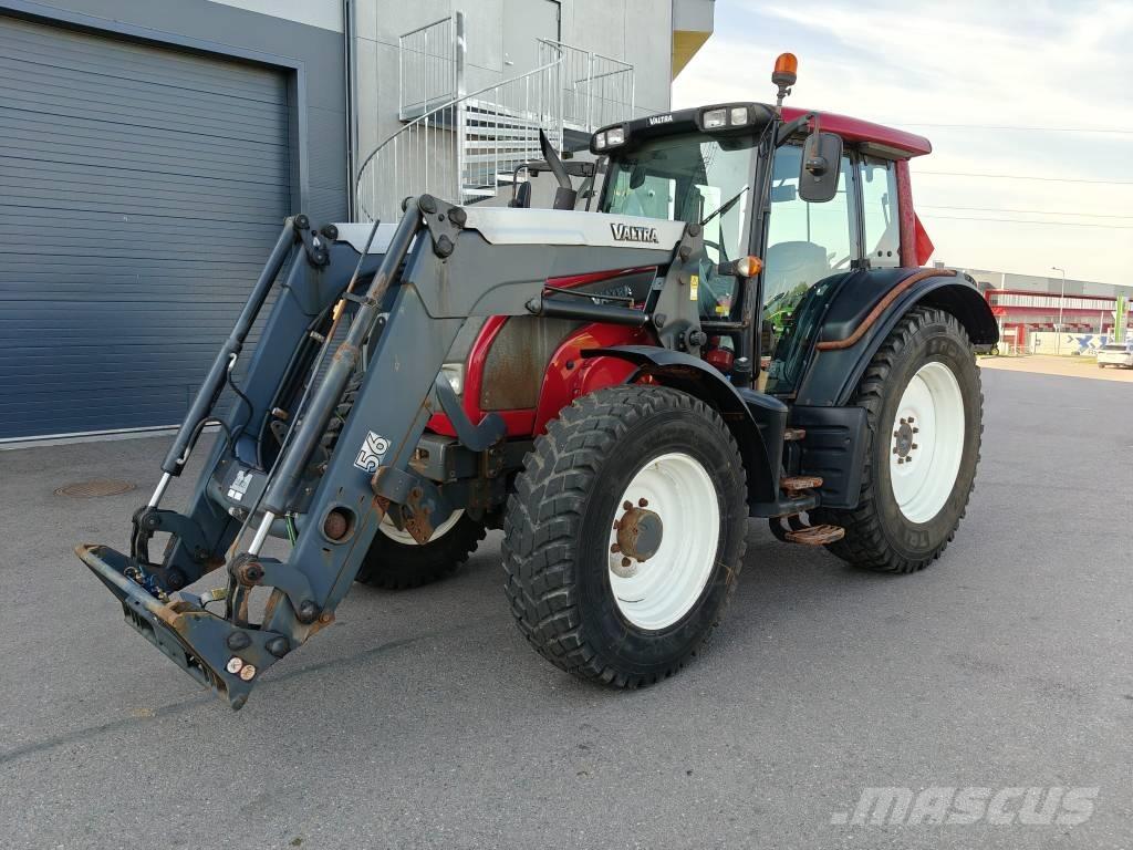 Valtra N 101 Traktorok