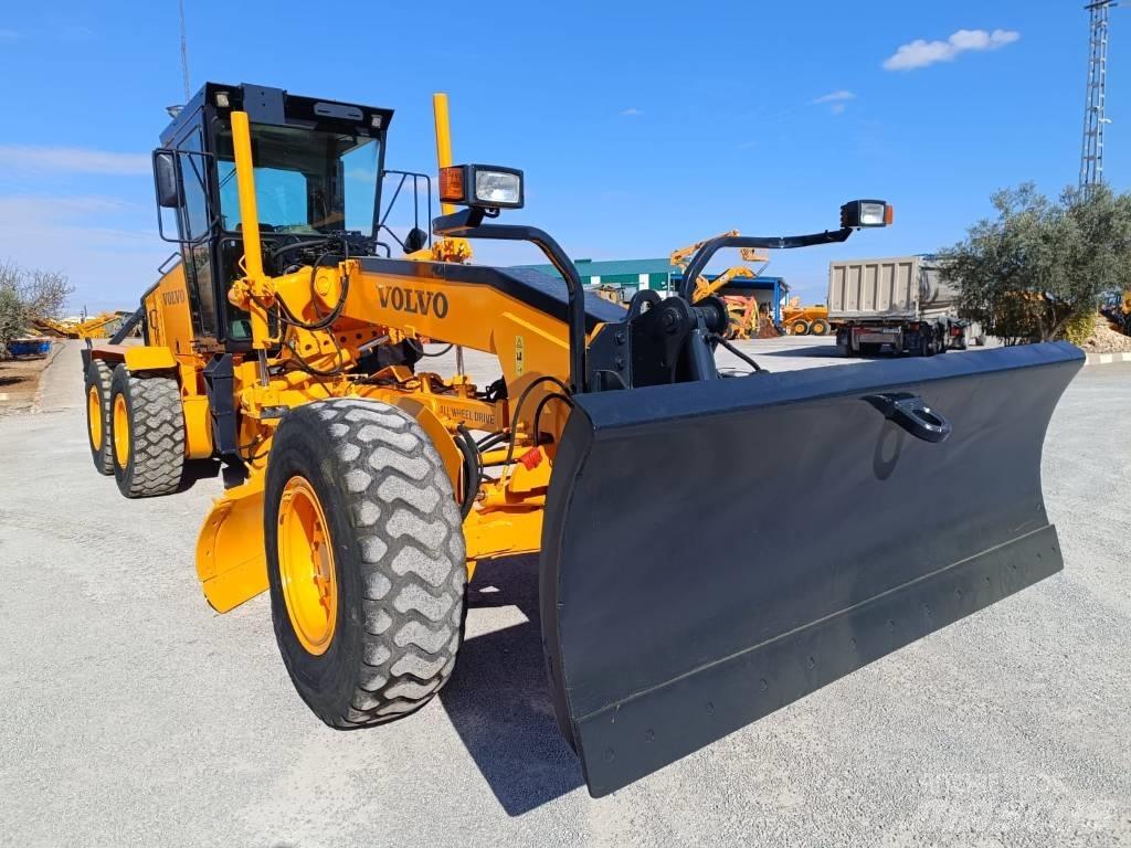 Volvo G 726 B Gréderek
