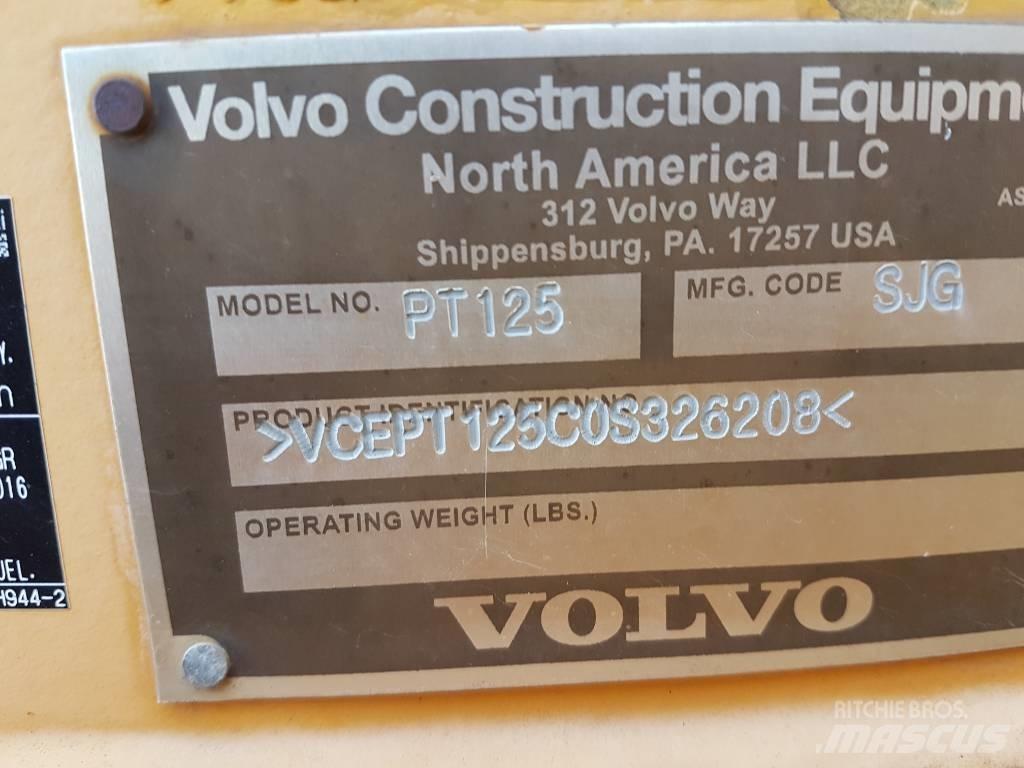 Volvo PT 125 Pneumatikus kerekes hengerek