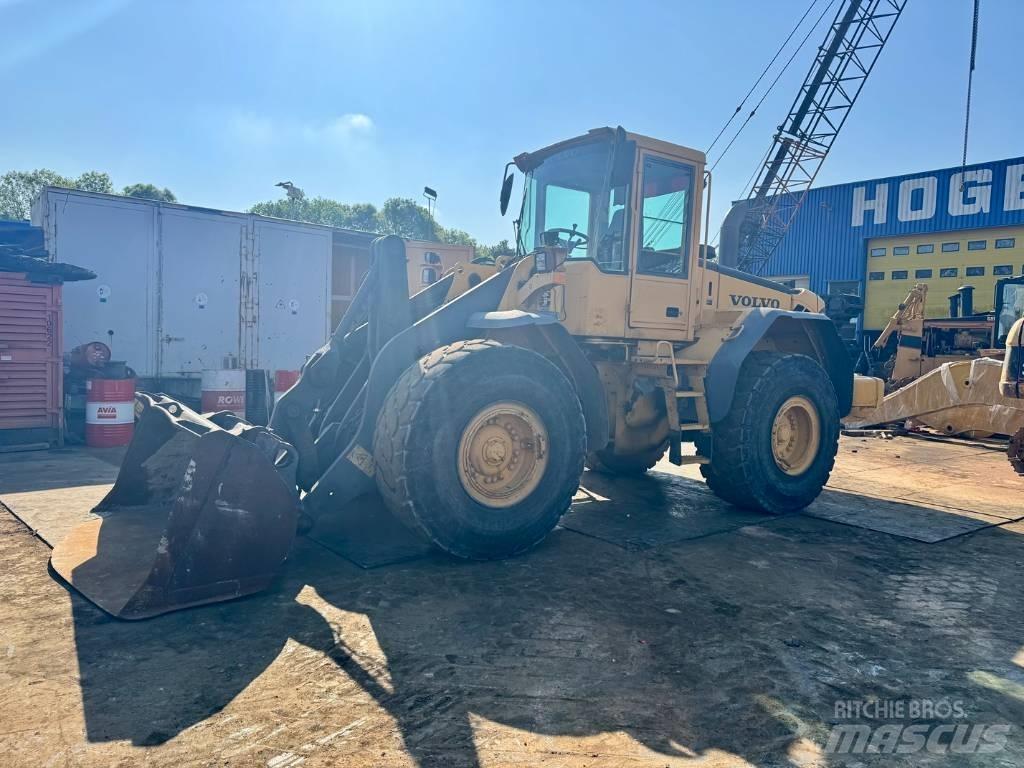 Volvo L 110 E Gumikerekes homlokrakodók
