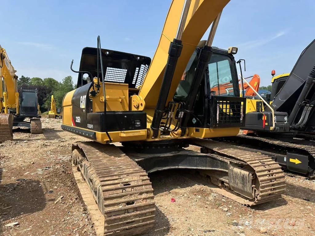 CAT 326 Lánctalpas kotrók
