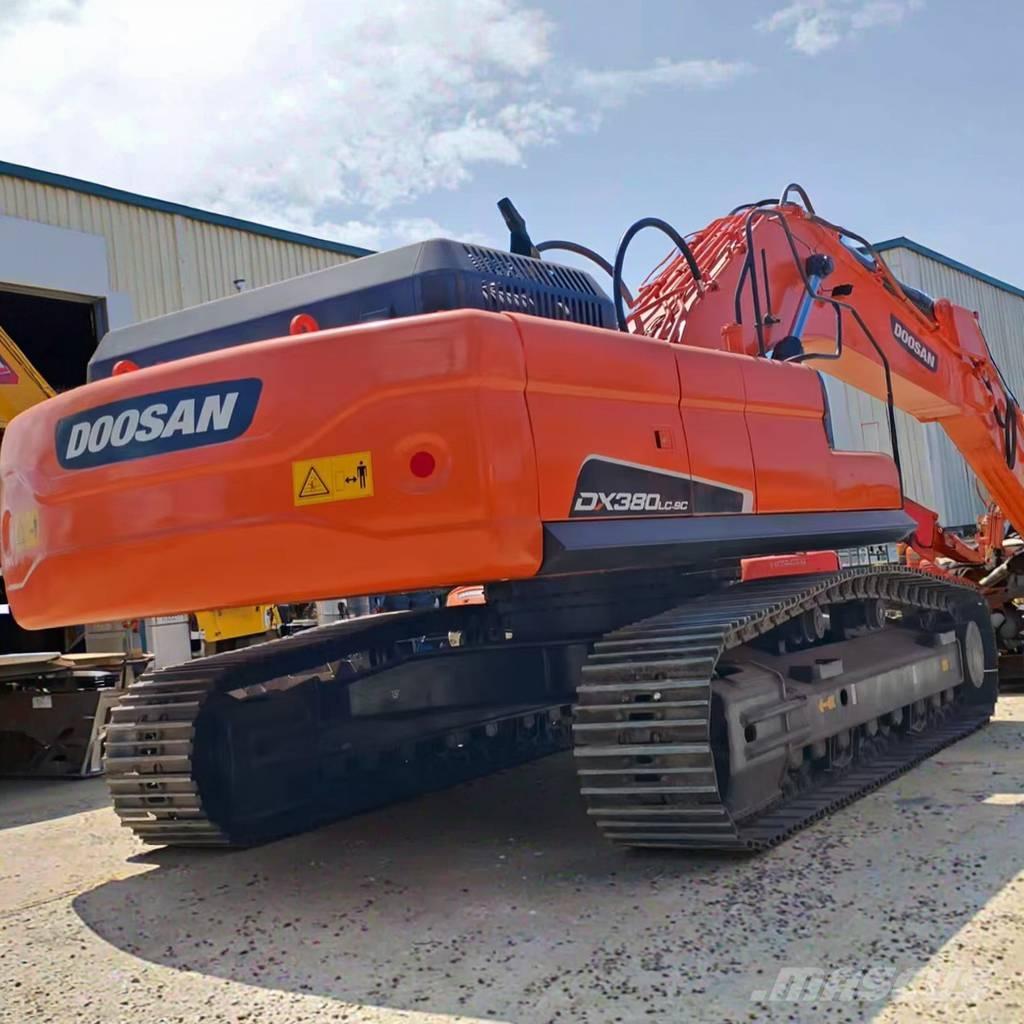 Doosan DX 380 LC Lánctalpas kotrók