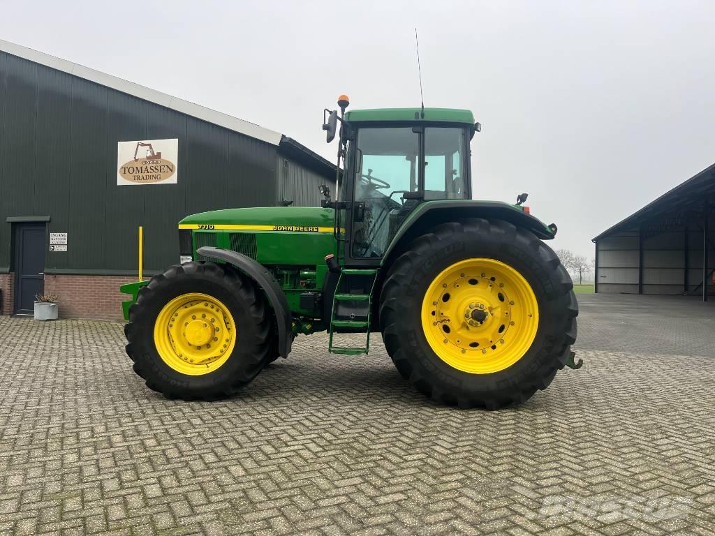 John Deere 7710 PQ Traktorok