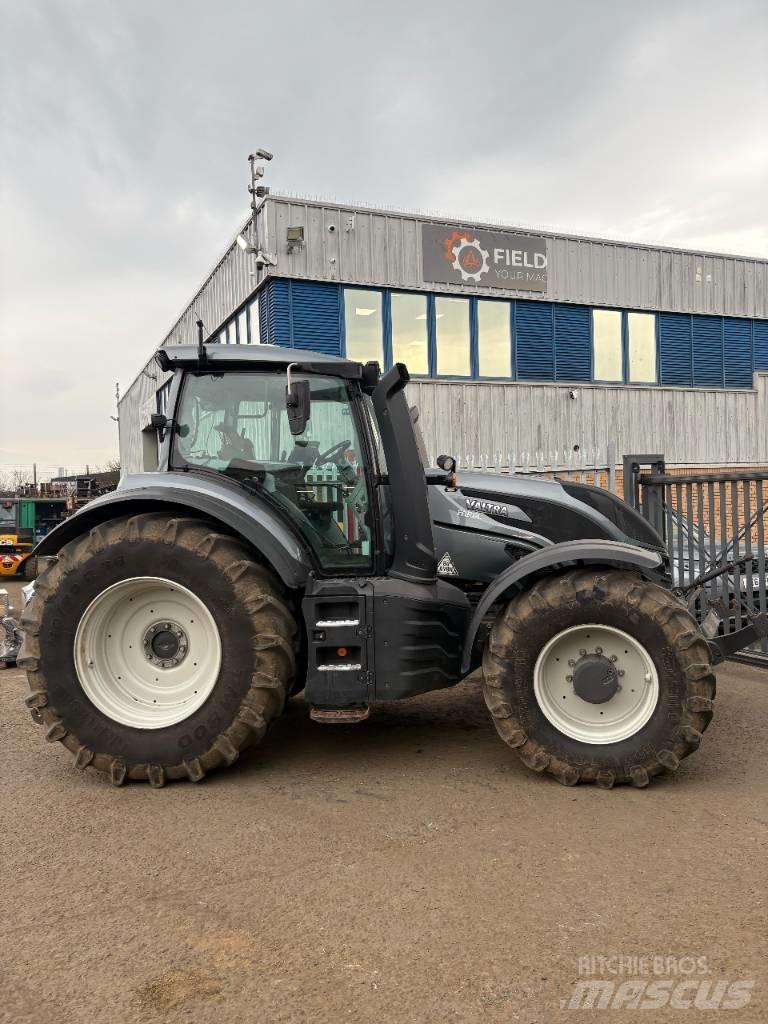 Valtra T 254 Traktorok