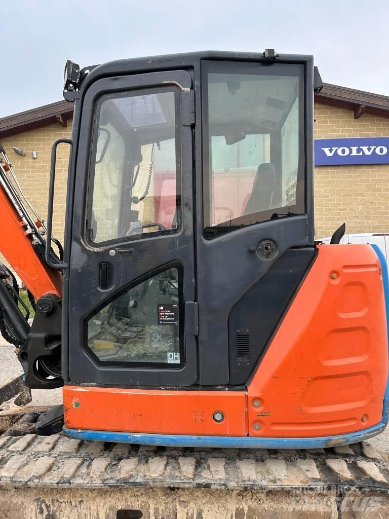 Hitachi ZX 65 US B-5 Mini kotrók < 7t