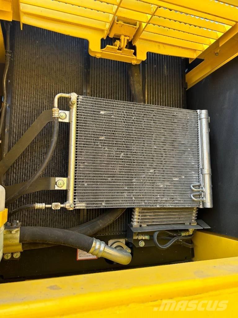 Komatsu PC 240 Lánctalpas kotrók