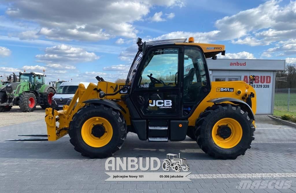 JCB 541-70 Agri Pro Teleszkópos gumikerekes rakodók