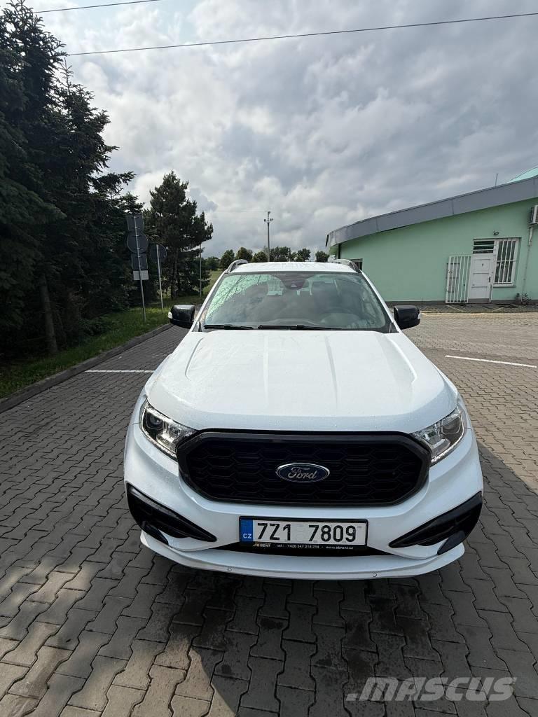 Ford Ranger Kis teherszállító/Platós kocsi