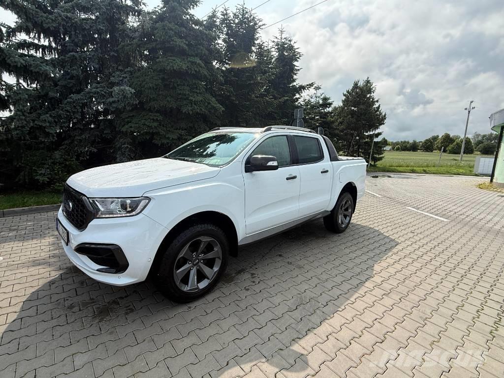 Ford Ranger Kis teherszállító/Platós kocsi
