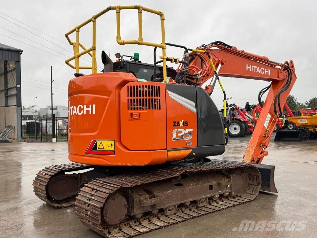 Hitachi ZX 135 US-7 Lánctalpas kotrók