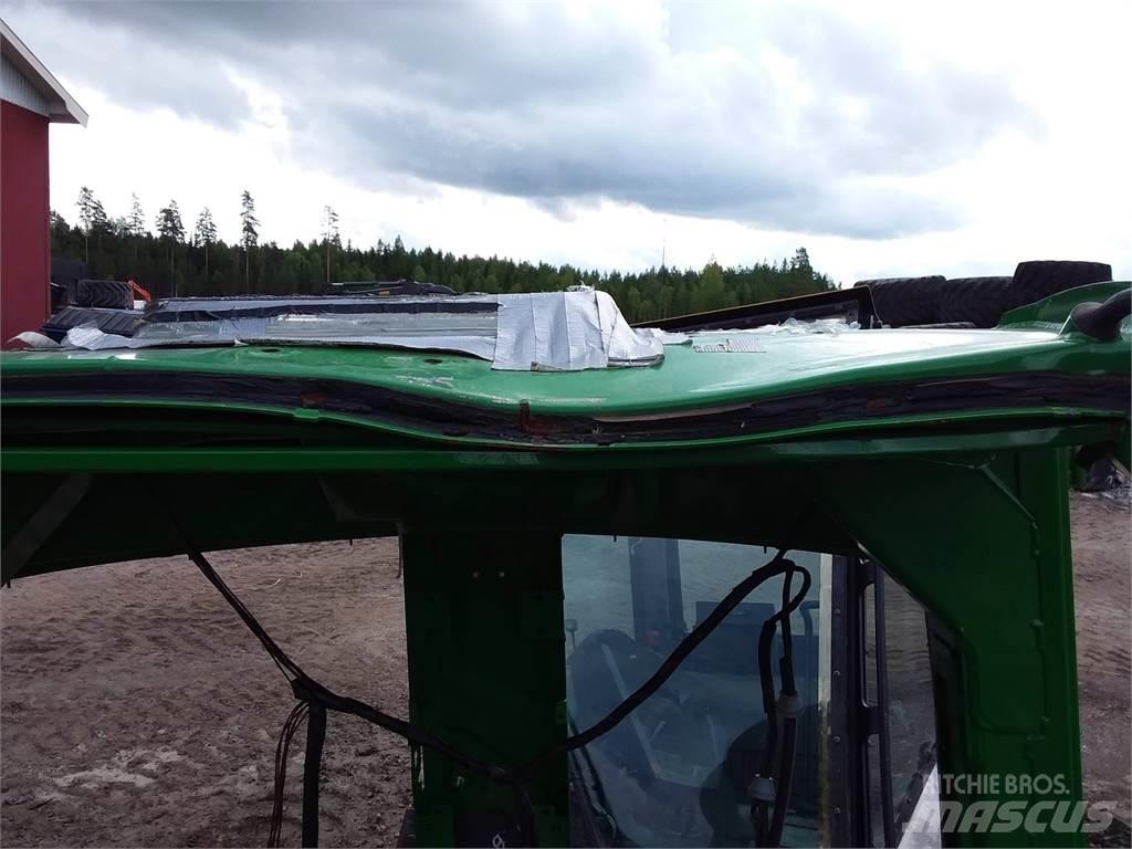 John Deere E/G Vezetőfülke és belső tartozékok