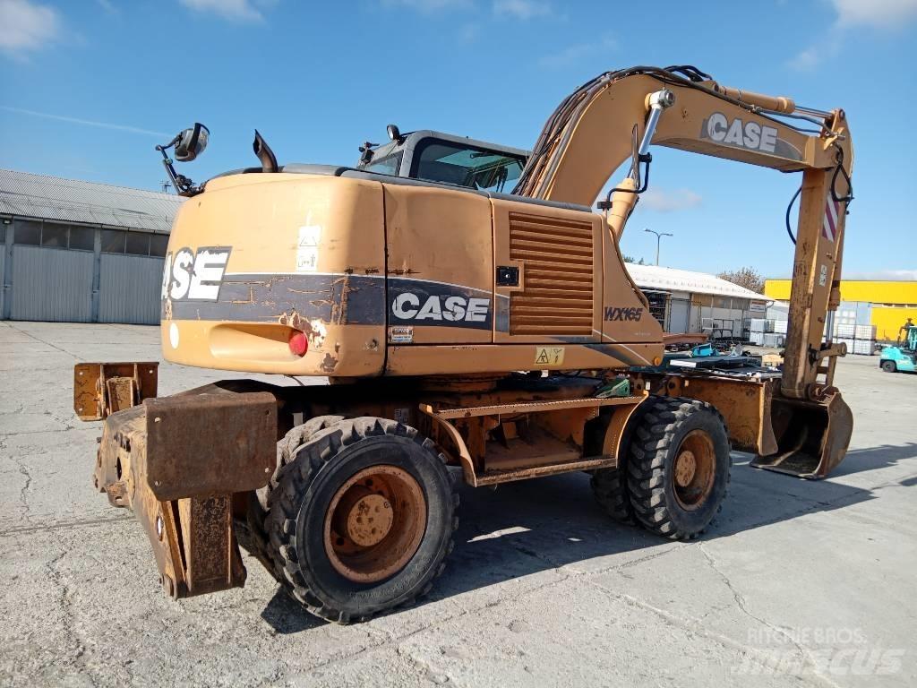CASE WX 165 Gumikerekes kotrók