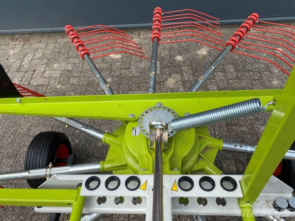 CLAAS liner 370 Rendforgatók