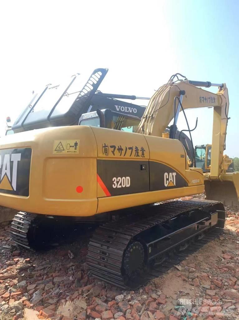 CAT 320 D Lánctalpas kotrók