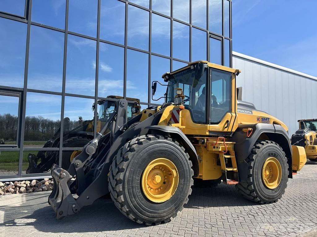 Volvo L120H Gumikerekes homlokrakodók