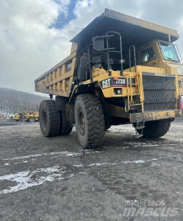 CAT 773B Csuklósdömperek