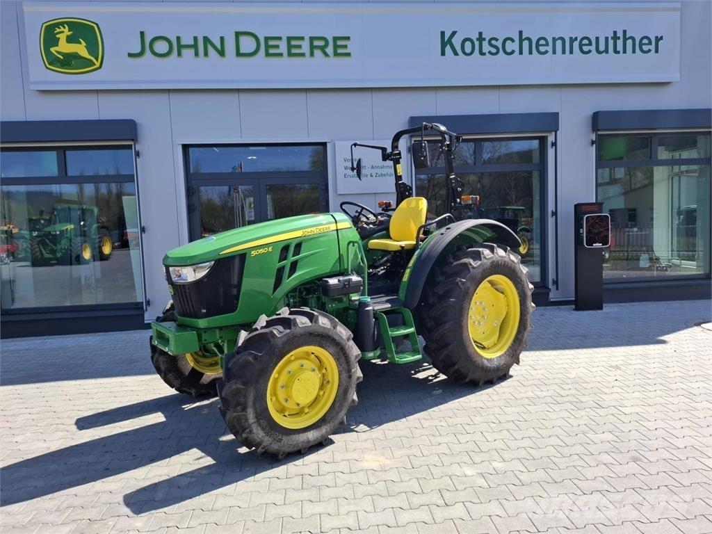 John Deere 5050E Traktorok