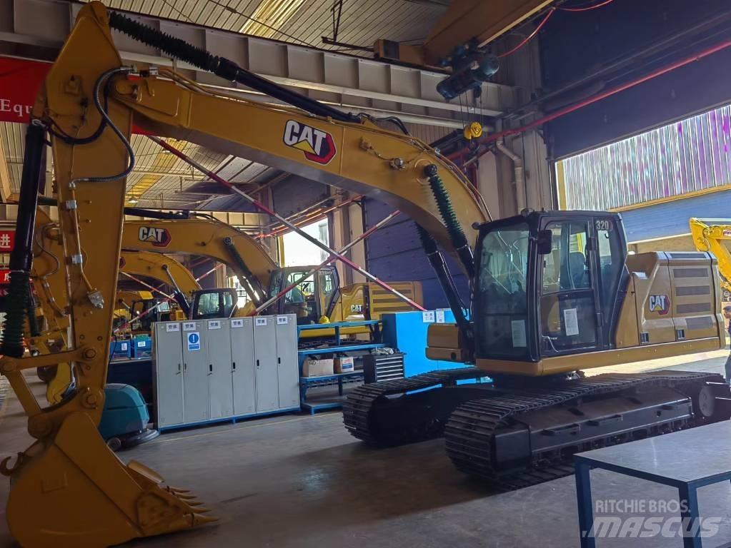 CAT 2021 CAT 320 Gumikerekes kotrók