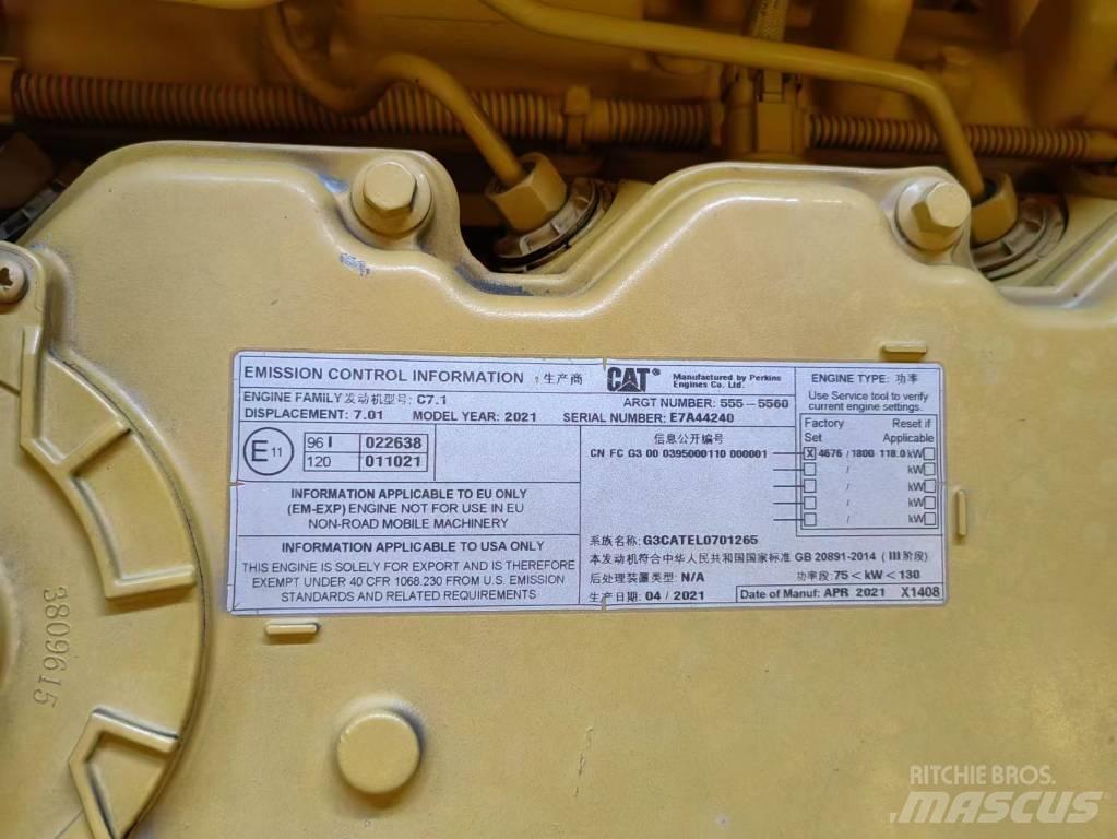 CAT 2021 CAT 320 Gumikerekes kotrók