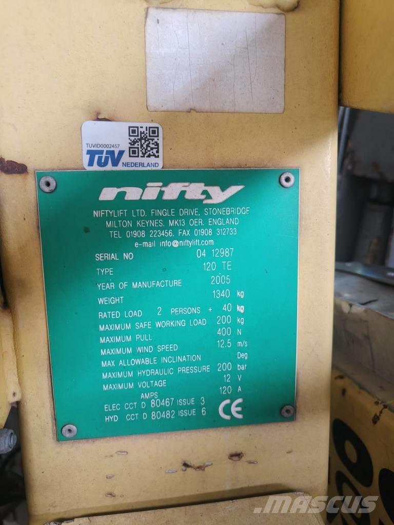 Niftylift 120 TE Pótkocsira szerelt emelők és állványok