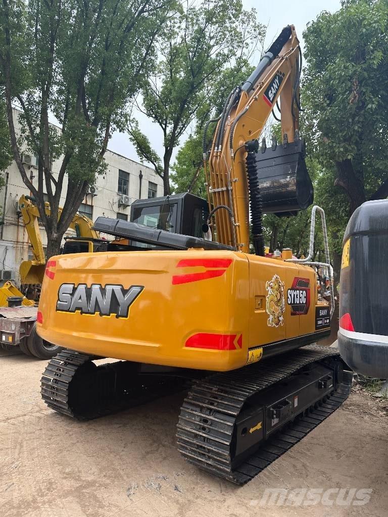 Sany SY 135 C Közepes (midi) kotrók 7 t - 12 t