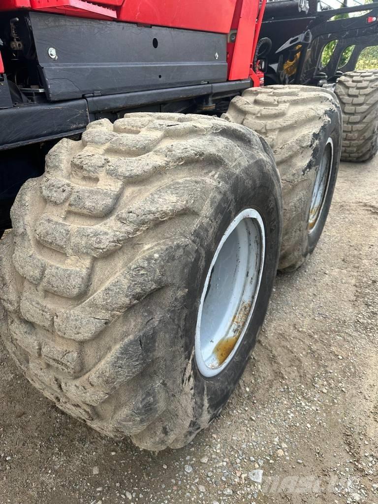 Komatsu 875 Kihordók