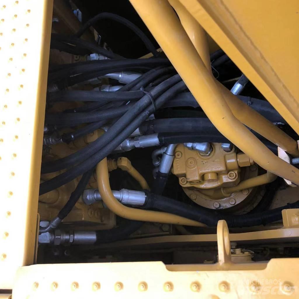 CAT 312 D L Lánctalpas kotrók
