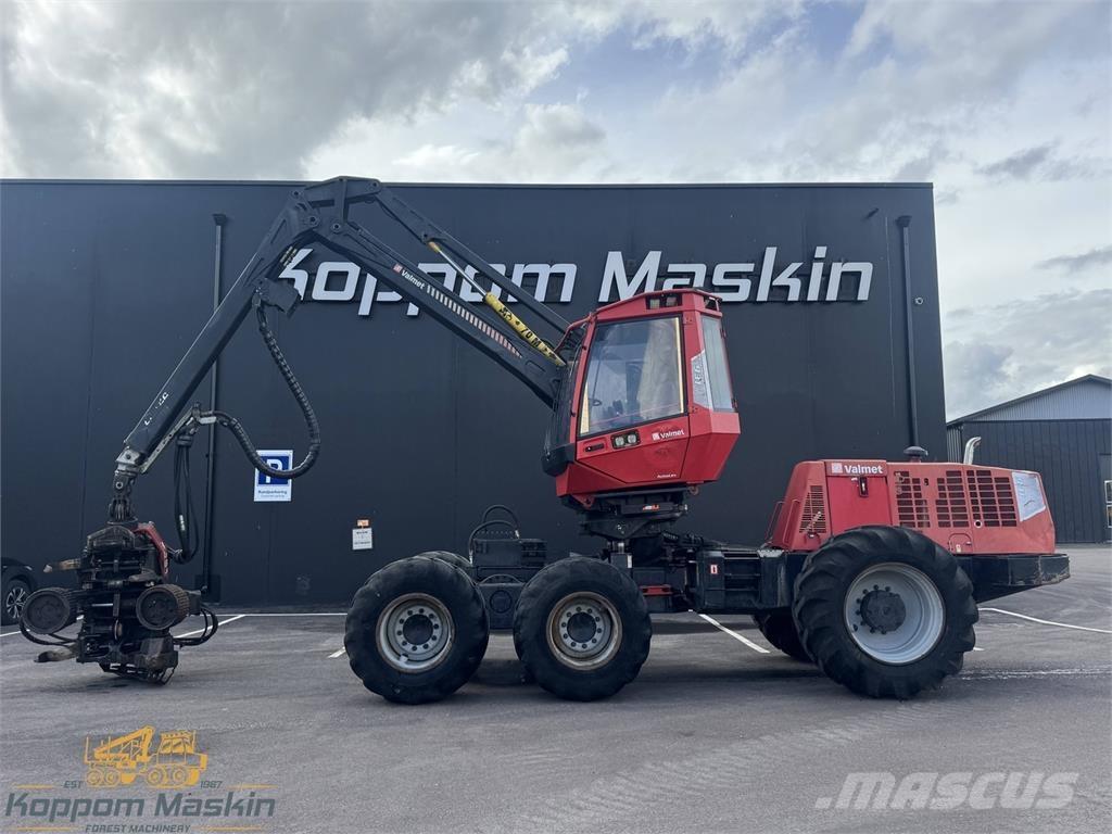 Valmet 931 Betakarítók