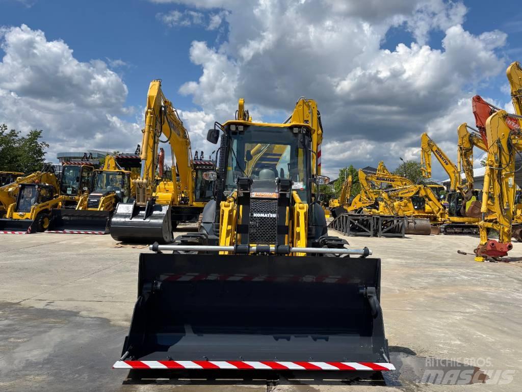 Komatsu WB93R-8E0 Kotrórakodók