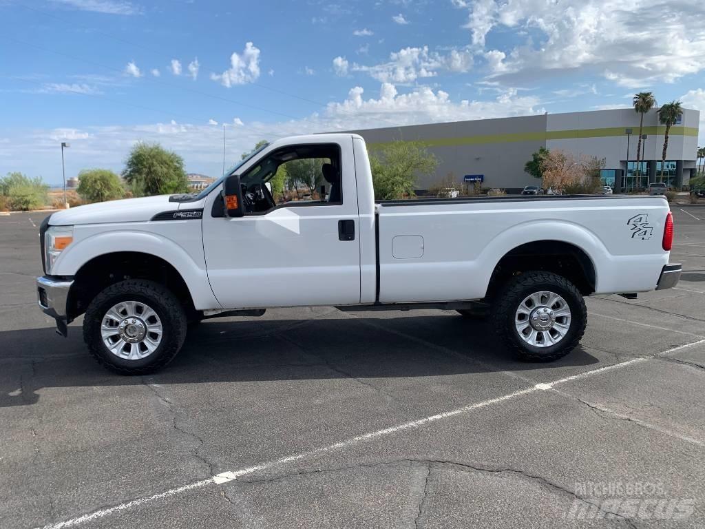 Ford F 350 Dobozos teherautók